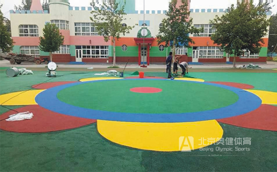 幼兒園塑膠跑道廠家施工標(biāo)準(zhǔn)有哪些